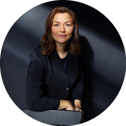 Зорница Банкина — управител на CREDORO